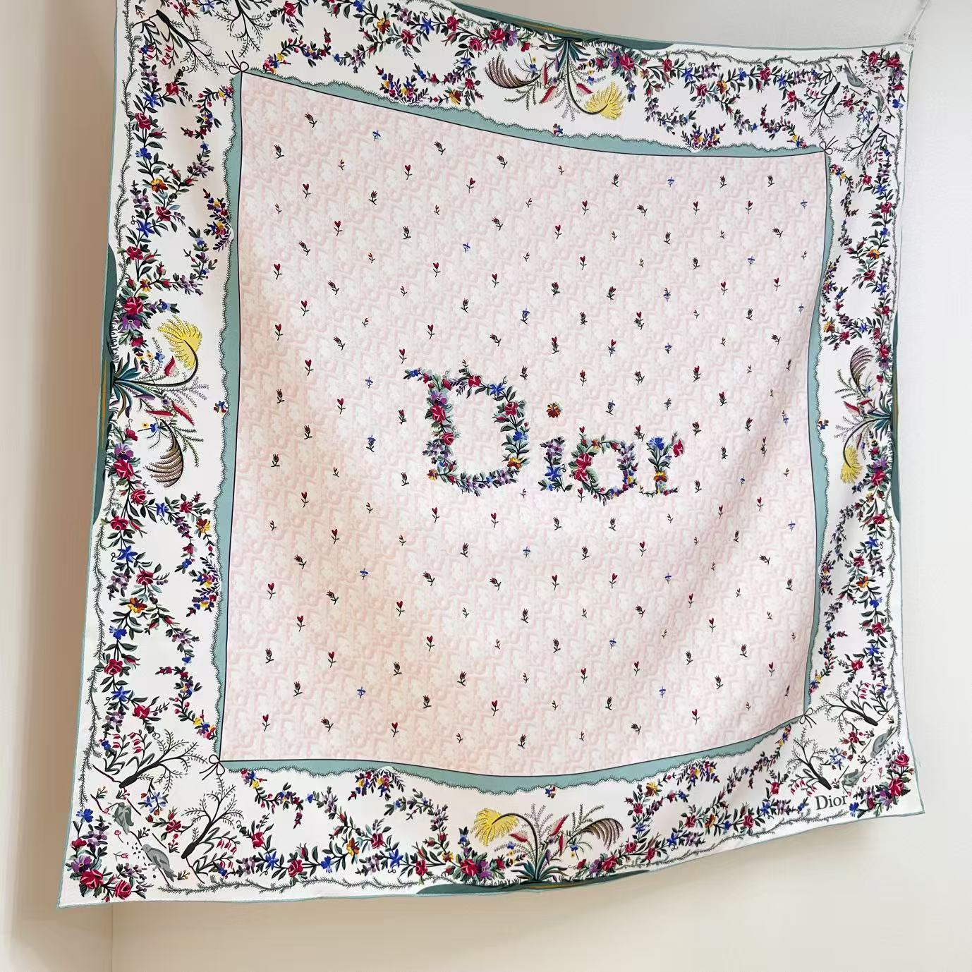 Dioramour 印花方巾90 厘米粉色桑蚕丝斜纹面料多色 Revolution Flowers 图案