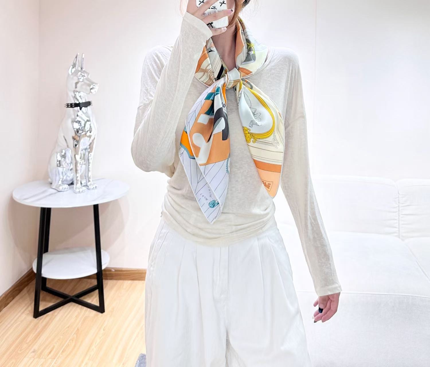 24号之谜”90方巾-Hermes 18mm顶级真丝双面同色印花