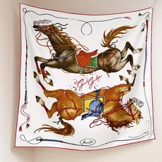 🆕 “纵意驰骋”90方巾-Hermes 丝巾名称:纵意驰骋 设计师:Thibaut Rassat 尺寸:88.5 🆕 “纵意驰骋”90方巾-Hermes 丝巾名称:纵意驰骋 设计师:Thibaut Rassat 尺寸:88.5