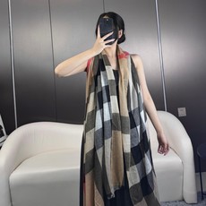 🆕 上新!2023年巴宝莉正装系列货 专供旗舰店的vi🆕 P 💍💍💍顶级苏格兰进口山羊绒 🎆无比的高贵优雅 知性的款 🆕 上新!2023年巴宝莉正装系列货 专供旗舰店的vi🆕 P 💍💍💍顶级苏格兰进口山羊绒 🎆无比的高贵优雅 知性的款