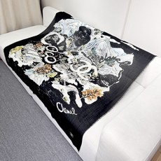 🆕 CHANEL 塔尖的单品 ,25秋冬高级手工坊系列作品梦幻而极具电影感,灵感来自嘉柏丽尔·香奈儿收藏的中国乌木漆面 🆕 CHANEL 塔尖的单品 ,25秋冬高级手工坊系列作品梦幻而极具电影感,灵感来自嘉柏丽尔·香奈儿收藏的中国乌木漆面