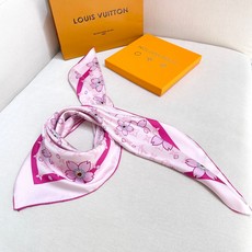 🆕 LV x TM MONOGRAM CHERRY BLOSSOM 18mm顶级真丝双面同色丝巾 本款桑蚕丝方巾以 🆕 LV x TM MONOGRAM CHERRY BLOSSOM 18mm顶级真丝双面同色丝巾 本款桑蚕丝方巾以