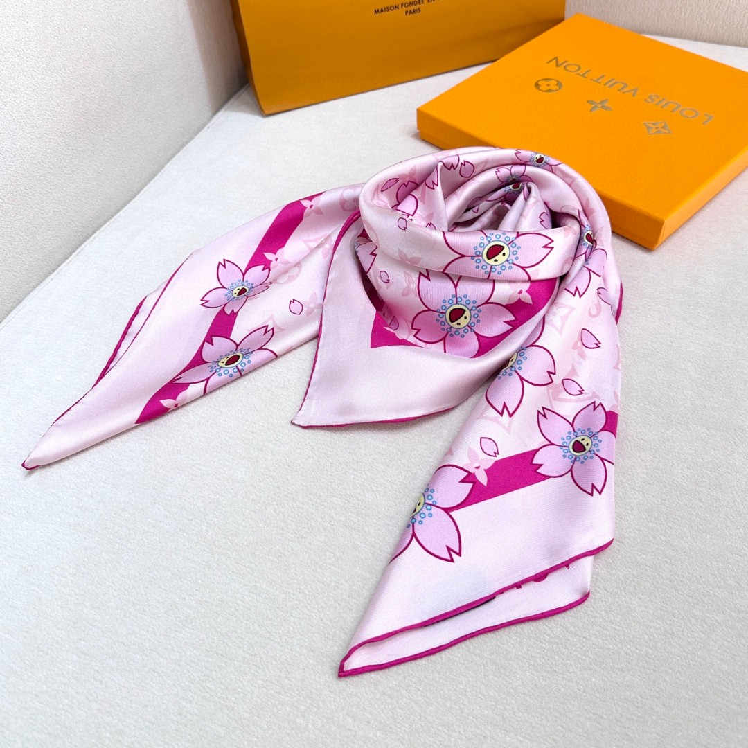 🆕 LV x TM MONOGRAM CHERRY BLOSSOM 18mm顶级真丝双面同色丝巾 本款桑蚕丝方巾以 🆕 LV x TM MONOGRAM CHERRY BLOSSOM 18mm顶级真丝双面同色丝巾 本款桑蚕丝方巾以