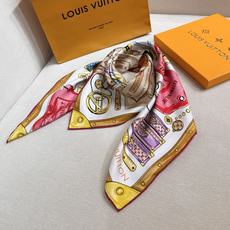🆕 上新❤️LV Tool Box 桑蚕丝方巾以多种工具和部件图案致意品牌制箱传承,再令Monogram 行李牌、 🆕 上新❤️LV Tool Box 桑蚕丝方巾以多种工具和部件图案致意品牌制箱传承,再令Monogram 行李牌、