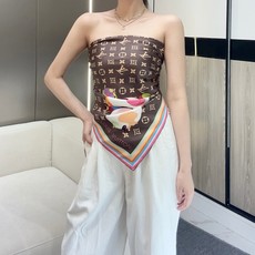 LV x TM SUPERFLAT 90 方巾 【18mm顶级真丝双面同色丝巾】 桑蚕丝方巾出自路易威登 x 村上隆合作 LV x TM SUPERFLAT 90 方巾 【18mm顶级真丝双面同色丝巾】 桑蚕丝方巾出自路易威登 x 村上隆合作