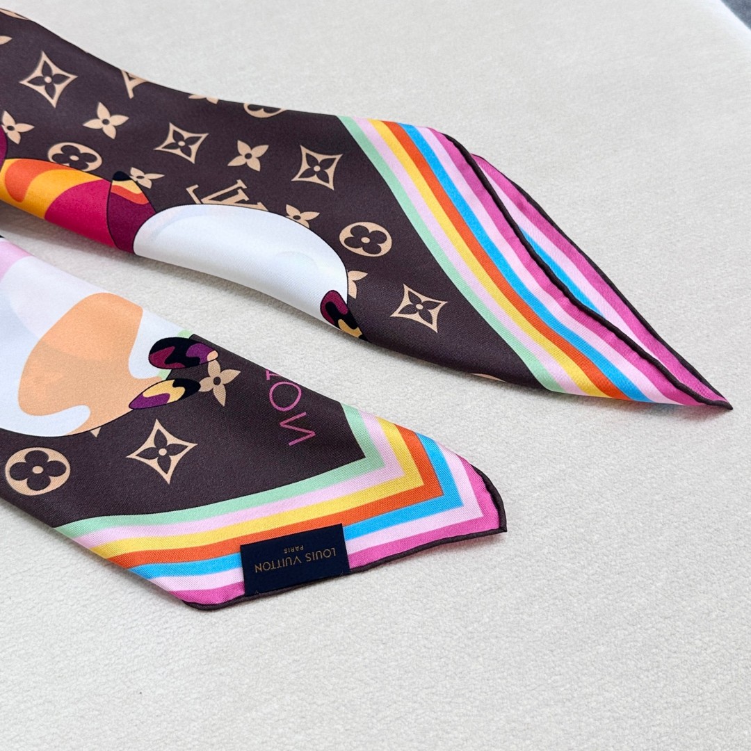LV x TM SUPERFLAT 90 方巾 【18mm顶级真丝双面同色丝巾】 桑蚕丝方巾出自路易威登 x 村上隆合作