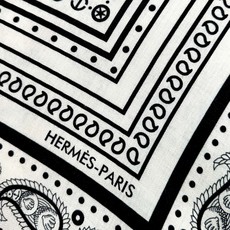 2024年专柜同步 Hermes【双面同色 顶级丝绒方巾140推荐💕顶级工艺超值‼️爱马仕专柜爆款🎁🎁羊绒方巾💟立体呈现 2024年专柜同步 Hermes【双面同色 顶级丝绒方巾140推荐💕顶级工艺超值‼️爱马仕专柜爆款🎁🎁羊绒方巾💟立体呈现