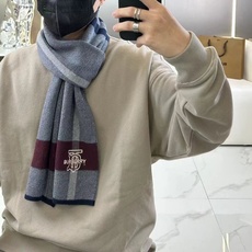 Burberry爆款上新 高端男士围巾👍【TB羊绒格纹】独家牛货🐂 奢华尽在尺寸之间,高端品质‼️具有超高羊绒品质才会 Burberry爆款上新 高端男士围巾👍【TB羊绒格纹】独家牛货🐂 奢华尽在尺寸之间,高端品质‼️具有超高羊绒品质才会