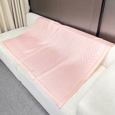❤专柜六色到货!LV路易威登极品硬货❗️品质极好极好的❗️经典Monogram图案风靡了全世界。是个人都见过的一款 可是 ❤专柜六色到货!LV路易威登极品硬货❗️品质极好极好的❗️经典Monogram图案风靡了全世界。是个人都见过的一款 可是