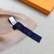 ❤专柜六色到货!LV路易威登极品硬货❗️品质极好极好的❗️经典Monogram图案风靡了全世界。是个人都见过的一款 可是 ❤专柜六色到货!LV路易威登极品硬货❗️品质极好极好的❗️经典Monogram图案风靡了全世界。是个人都见过的一款 可是