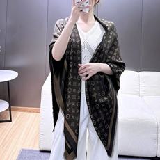 ❤专柜六色到货!LV路易威登极品硬货❗️品质极好极好的❗️经典Monogram图案风靡了全世界。是个人都见过的一款 可是 ❤专柜六色到货!LV路易威登极品硬货❗️品质极好极好的❗️经典Monogram图案风靡了全世界。是个人都见过的一款 可是