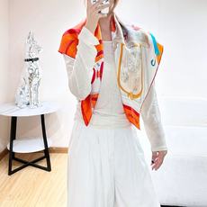 24号之谜”90方巾-Hermes 18mm顶级真丝双面同色印花 24号之谜”90方巾-Hermes 18mm顶级真丝双面同色印花