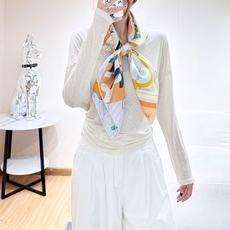 24号之谜”90方巾-Hermes 18mm顶级真丝双面同色印花 24号之谜”90方巾-Hermes 18mm顶级真丝双面同色印花