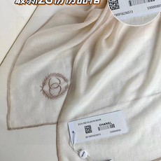CHANEL2026新款到,重点推荐!!!高级舒适时髦气质。香奈儿这款触动内心的柔美围巾,无法模仿的颜色和气质!!!围巾 CHANEL2026新款到,重点推荐!!!高级舒适时髦气质。香奈儿这款触动内心的柔美围巾,无法模仿的颜色和气质!!!围巾