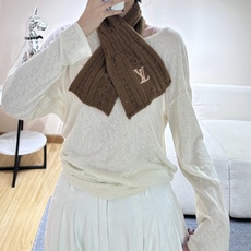 ❤️上新!LV永不冻结围脖 135*20cm 100%羊毛 Never Freeze 围巾选用柔暖羊毛 升华冬日格调 ❤️上新!LV永不冻结围脖 135*20cm 100%羊毛 Never Freeze 围巾选用柔暖羊毛 升华冬日格调