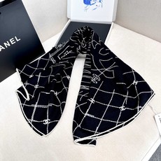 🆕 香奈儿上新❤️【提花丝绒款】 Chanel 【▪️温柔而娴静,箱包logo优雅气质!】柔软顺滑的感觉真的舒服到 🆕 香奈儿上新❤️【提花丝绒款】 Chanel 【▪️温柔而娴静,箱包logo优雅气质!】柔软顺滑的感觉真的舒服到