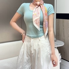 🆕 。重磅推荐的爱马仕丝巾《回归自然》90方巾 18mm顶级真丝 双面同色印花方巾 Retour a la Nature 🆕 。重磅推荐的爱马仕丝巾《回归自然》90方巾 18mm顶级真丝 双面同色印花方巾 Retour a la Nature
