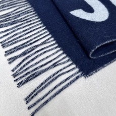 🆕 ✨Jacquemus 双面围巾❗今年真的被疯狂种草 今年冬天就非宠这条 好看的要疯掉了,太有型太有魅力了❗❗非常斯 🆕 ✨Jacquemus 双面围巾❗今年真的被疯狂种草 今年冬天就非宠这条 好看的要疯掉了,太有型太有魅力了❗❗非常斯