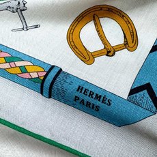 🆕 2025年专柜同步 最新款Hermes【双面同色】【跃动的马儿 140】‼️顶级丝羊绒工艺超值‼️爱马仕专柜爆款🎁 🆕 2025年专柜同步 最新款Hermes【双面同色】【跃动的马儿 140】‼️顶级丝羊绒工艺超值‼️爱马仕专柜爆款🎁