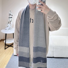 🆕 年Lv爆款到货!【针织条纹】🎀男女通用围巾 ,低调的配色更享得时尚高端,100%针织羊绒经典条纹编织👐围巾♨️高 🆕 年Lv爆款到货!【针织条纹】🎀男女通用围巾 ,低调的配色更享得时尚高端,100%针织羊绒经典条纹编织👐围巾♨️高