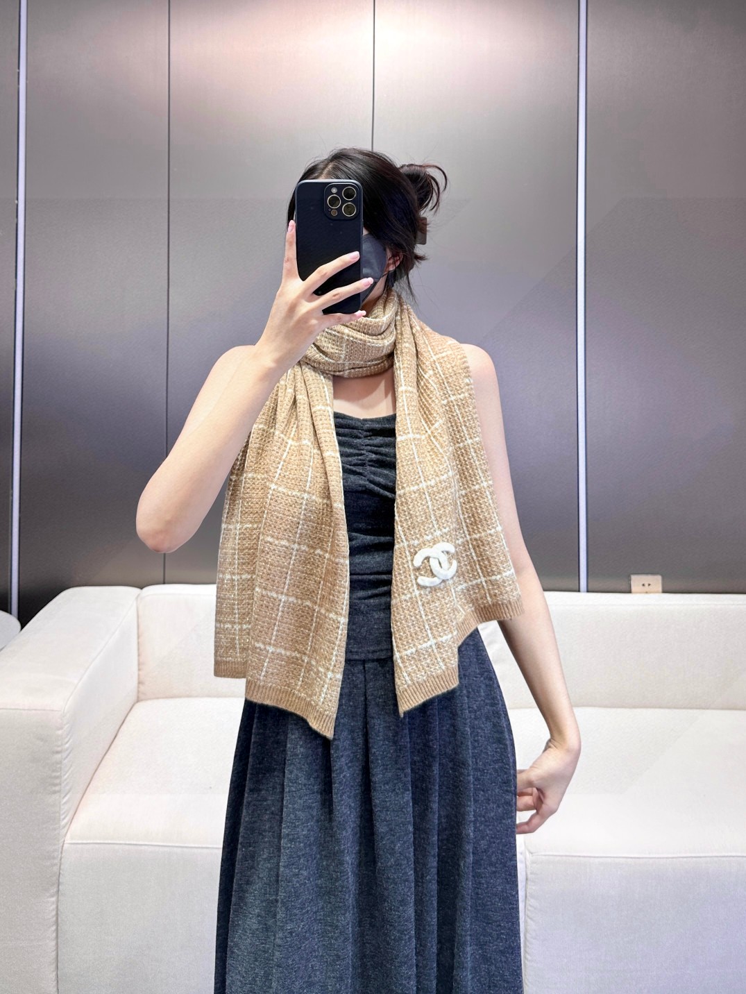🆕   ✨VI🆕 P限量版👑💙顶级旷世绝美小香【双C披肩】顶级高端货👼【绝对值得珍藏👍】👏香奈儿绝美百搭款💋有钱都很难订