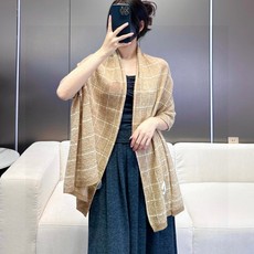 🆕 ✨VI🆕 P限量版👑💙顶级旷世绝美小香【双C披肩】顶级高端货👼【绝对值得珍藏👍】👏香奈儿绝美百搭款💋有钱都很难订 🆕 ✨VI🆕 P限量版👑💙顶级旷世绝美小香【双C披肩】顶级高端货👼【绝对值得珍藏👍】👏香奈儿绝美百搭款💋有钱都很难订