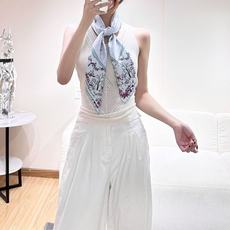 🆕 Dioramour 印花方巾 90 厘米粉色桑蚕丝斜纹面料多色 Revolution Flowers 图案 Re 🆕 Dioramour 印花方巾 90 厘米粉色桑蚕丝斜纹面料多色 Revolution Flowers 图案 Re