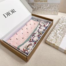 🆕 Dioramour 印花方巾 90 厘米粉色桑蚕丝斜纹面料多色 Revolution Flowers 图案 Re 🆕 Dioramour 印花方巾 90 厘米粉色桑蚕丝斜纹面料多色 Revolution Flowers 图案 Re