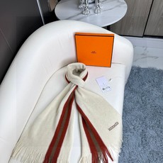 🆕 上新!2023年男女同款,百分百纯羊绒 Hermes(爱马仕)同步专柜,高端羊绒针织围巾!】可正式,可随意,非 🆕 上新!2023年男女同款,百分百纯羊绒 Hermes(爱马仕)同步专柜,高端羊绒针织围巾!】可正式,可随意,非