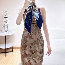 🆕 2026年H家早春款 90真丝双面上新💦💞18姆米真丝【90真丝斜纹双面同色佩戴】手工卷边斜纹真丝方巾(100%桑 🆕 2026年H家早春款 90真丝双面上新💦💞18姆米真丝【90真丝斜纹双面同色佩戴】手工卷边斜纹真丝方巾(100%桑