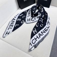 🆕 𝐂HANEL 2025秋冬限量版‼️香奶奶家❤️闭眼全收专柜货,小香今年新品。小字母大尺寸美到没朋友❗️纯纯的专柜 🆕 𝐂HANEL 2025秋冬限量版‼️香奶奶家❤️闭眼全收专柜货,小香今年新品。小字母大尺寸美到没朋友❗️纯纯的专柜