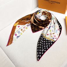 🆕 LV X TM MONOGRAM MULTICOLOR COLLECTOR SQUARE 140丝毛双面披肩 路 🆕 LV X TM MONOGRAM MULTICOLOR COLLECTOR SQUARE 140丝毛双面披肩 路
