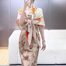 🆕 “爱马仕旗舰” 新款💕 140丝绒方巾双面同色(专柜同步Hermes爱马仕)‼️抢‼️VI🆕 P推荐 ‼️下手 🆕 “爱马仕旗舰” 新款💕 140丝绒方巾双面同色(专柜同步Hermes爱马仕)‼️抢‼️VI🆕 P推荐 ‼️下手