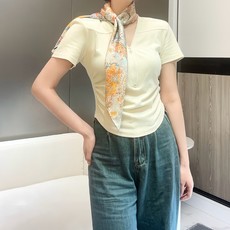 🆕 “翱翔福宝之梦”90方巾~18mm顶级真丝双面印花 手工卷边斜纹真丝方巾(100%桑蚕丝)。 这款爱马仕的经典单 🆕 “翱翔福宝之梦”90方巾~18mm顶级真丝双面印花 手工卷边斜纹真丝方巾(100%桑蚕丝)。 这款爱马仕的经典单