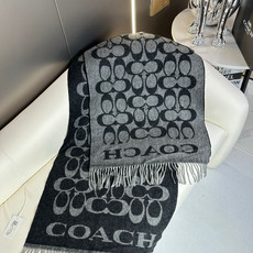 🆕 蔻驰 2023年新款到!Coach爆款!三色披肩也太好看了吧!不仅有颜值还有品质,97%羊毛+3%羊绒,手感超级软 🆕 蔻驰 2023年新款到!Coach爆款!三色披肩也太好看了吧!不仅有颜值还有品质,97%羊毛+3%羊绒,手感超级软