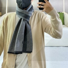 🆕 GUCCI 爆款上新 高端男士围巾👍【经典条纹】独家牛货🐂 简单的Logo,体现出高品味 冬季必备!这种精品是市 🆕 GUCCI 爆款上新 高端男士围巾👍【经典条纹】独家牛货🐂 简单的Logo,体现出高品味 冬季必备!这种精品是市