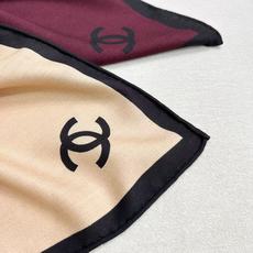 🆕 Chanel 2026秋冬新品 140双面同色丝毛方形披肩 30%桑蚕丝70%羊绒 135*135cm 乳白、酒 🆕 Chanel 2026秋冬新品 140双面同色丝毛方形披肩 30%桑蚕丝70%羊绒 135*135cm 乳白、酒