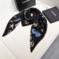 🆕 Chanel 🌊✨🐚💙Coco Beach 140双面丝毛披肩 26秋冬新品~ 被它的印花治愈,Coco Be 🆕 Chanel 🌊✨🐚💙Coco Beach 140双面丝毛披肩 26秋冬新品~ 被它的印花治愈,Coco Be