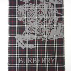 🆕 BURBERRY新款【放大看细节📢】织造细节完美!双面提花工艺!战马图案清晰,凹凸感特别强。115支混纺纱线,手 🆕 BURBERRY新款【放大看细节📢】织造细节完美!双面提花工艺!战马图案清晰,凹凸感特别强。115支混纺纱线,手