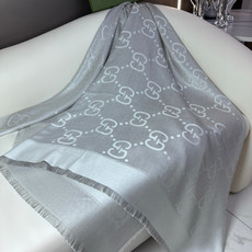 💕G家【GG金线提花披肩140】方巾,璀璨至极,女神必备的,实物真的美得太闪耀了,品质极好‼️款式经典,大方时髦,不过时 💕G家【GG金线提花披肩140】方巾,璀璨至极,女神必备的,实物真的美得太闪耀了,品质极好‼️款式经典,大方时髦,不过时