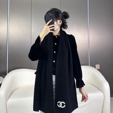 🛒𝐍𝐄𝐖 · /香奈儿新品!独家高品质!香奶奶家顶配款!菱形格logo围巾 选用高捻度羊毛纱线,紧密扎实,手感饱满柔软, 🛒𝐍𝐄𝐖 · /香奈儿新品!独家高品质!香奶奶家顶配款!菱形格logo围巾 选用高捻度羊毛纱线,紧密扎实,手感饱满柔软,