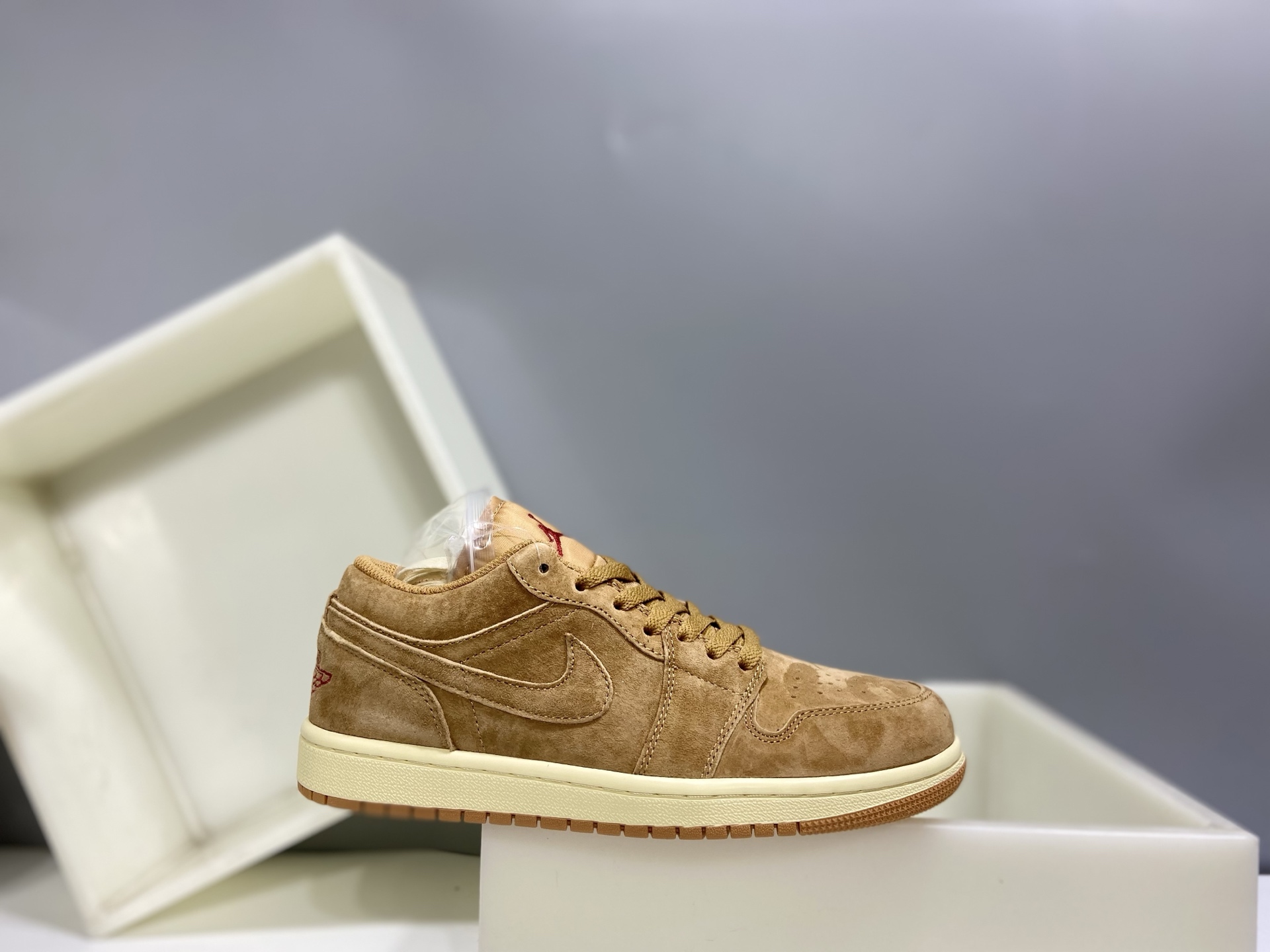 #Y版头层/小DT版 Jordan Air Jordan 1 low flax 百搭舒适 耐磨 低帮 复古篮球鞋 男女同款 亚麻棕 货号:HV4089-200