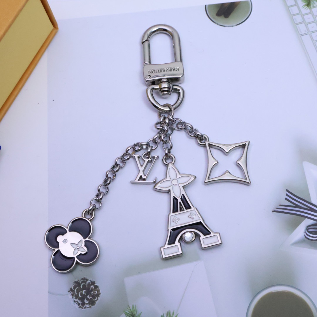 Keychain key attachment