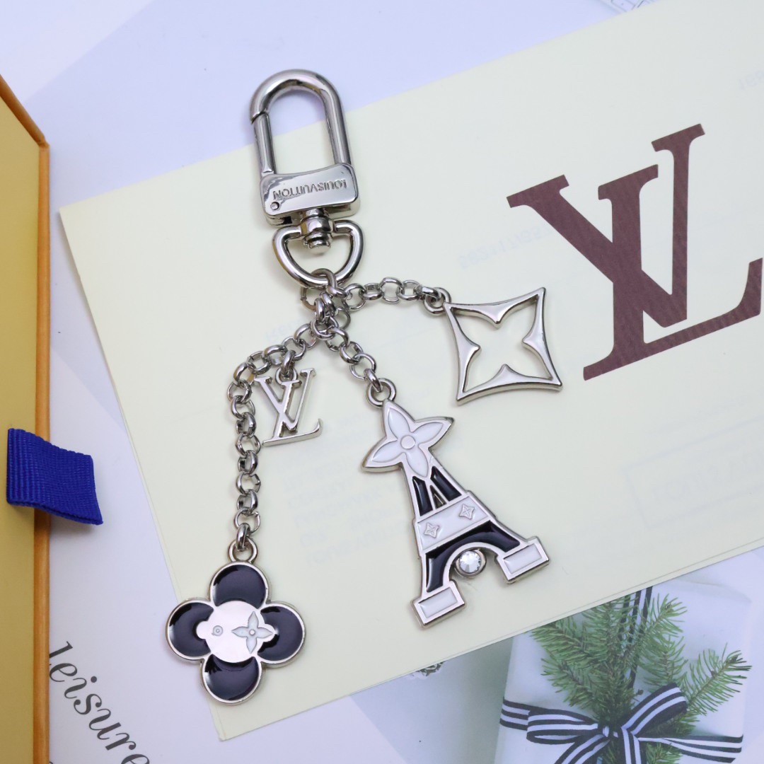 Eiffel Tower Keychain - Side View