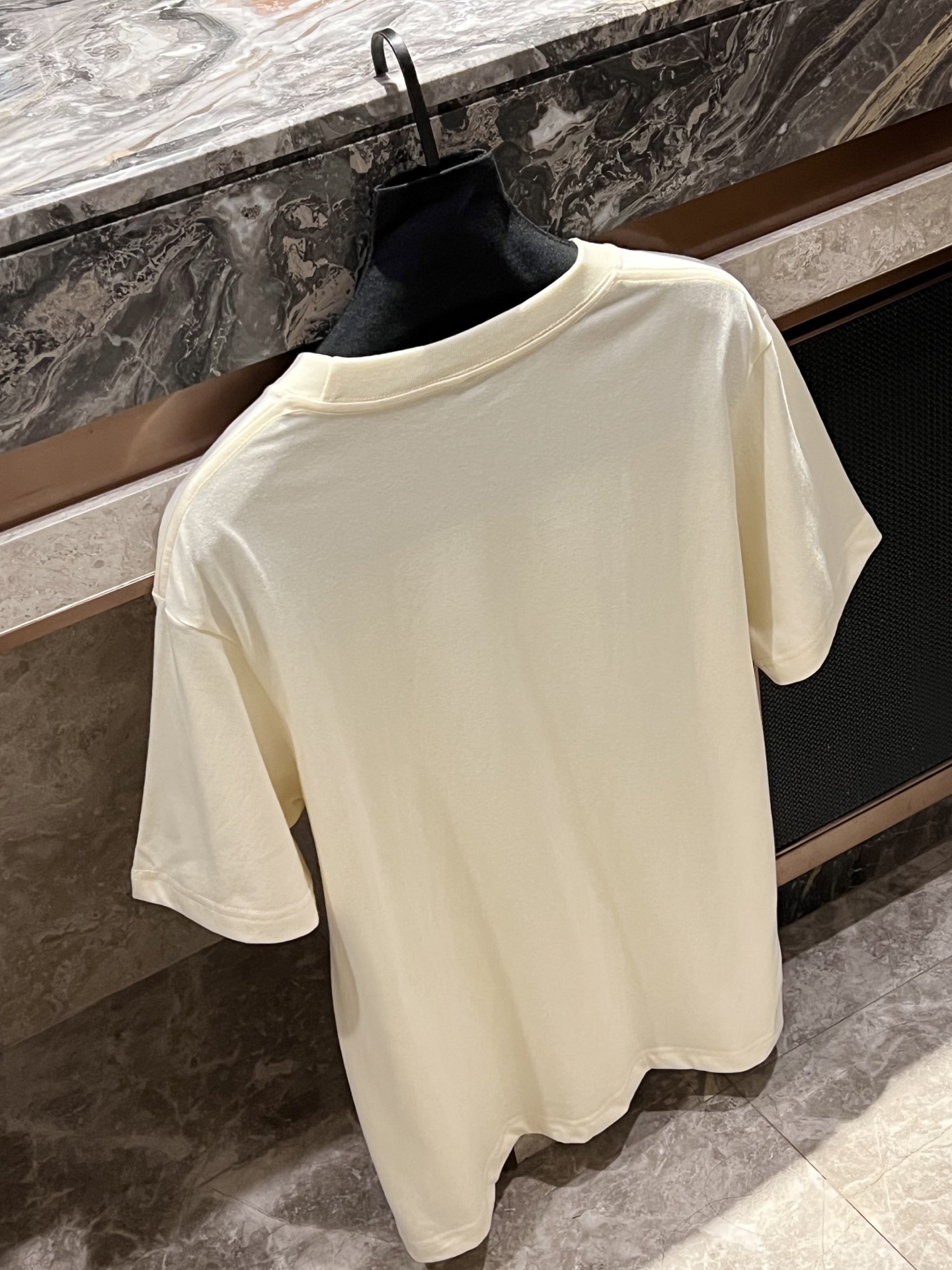 Ami Paris Cream Cotton T-Shirt with Embroidered Logo | Casual Wear 6 i1746926821208 8155 0 0