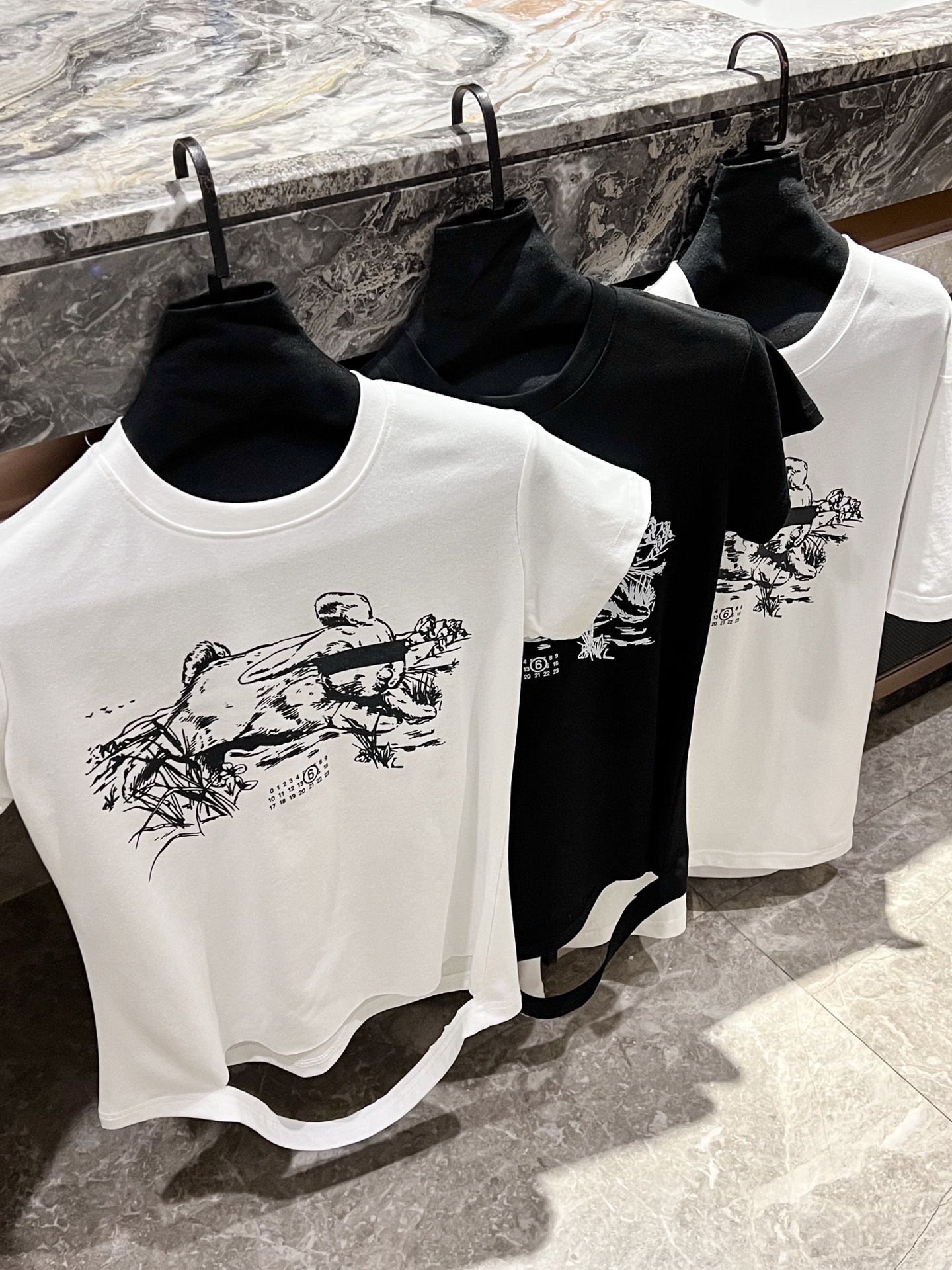 Maison Margiela Women's Blindfolded Rabbit Print T-Shirt Short Sleeve 1 i1746939993141 9335 0 0