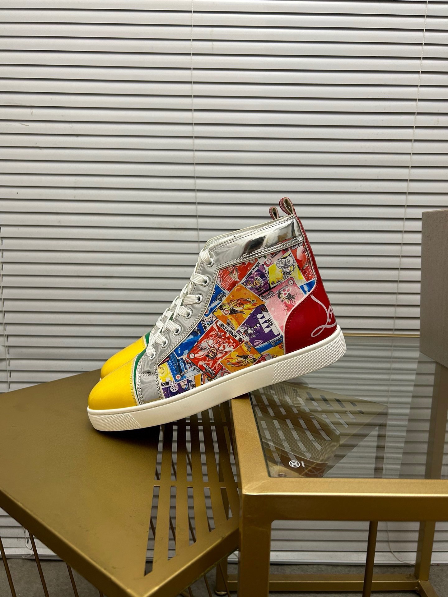 NO:588391,(Customized model). christian louboutin (CL red sole shoes) counter series, casual sneakers for couples, exclusive hot model release event, latex foot pads, finished outsole stitching [satisfied] female 35-40# male 38#-46, global supply [top version] original imported genuine leather upper, top original leather lining, original molded tpu outsole, original 1:1 detail processing, original shoe last,,, christian louboutin19860909(定做款).christian louboutin（CL红底鞋）专柜系列,情侣休闲板鞋  独家热款发布活动乳胶垫脚成品大底车线[得意]女35-40#男38#-46,全球供货【顶级版】原版进口真皮鞋面,顶级原版皮内里,原版开模tpu大底,原版1:1细节处理,原版鞋楦,,,christian louboutin,Men's shoes