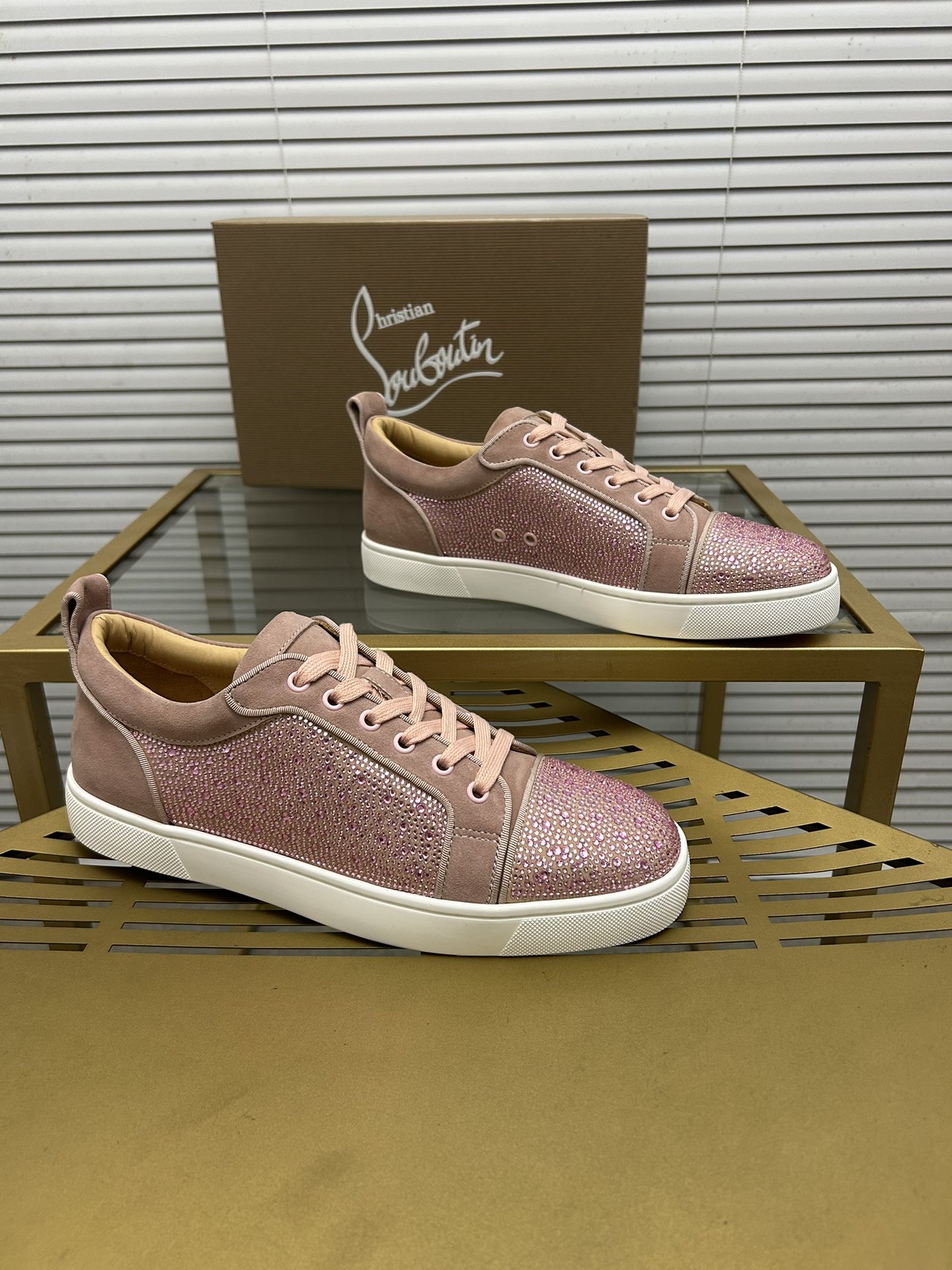 (precio de fábrica. christian louboutin (CL zapatos inferiores rojos) serie de contador, pareja boar
