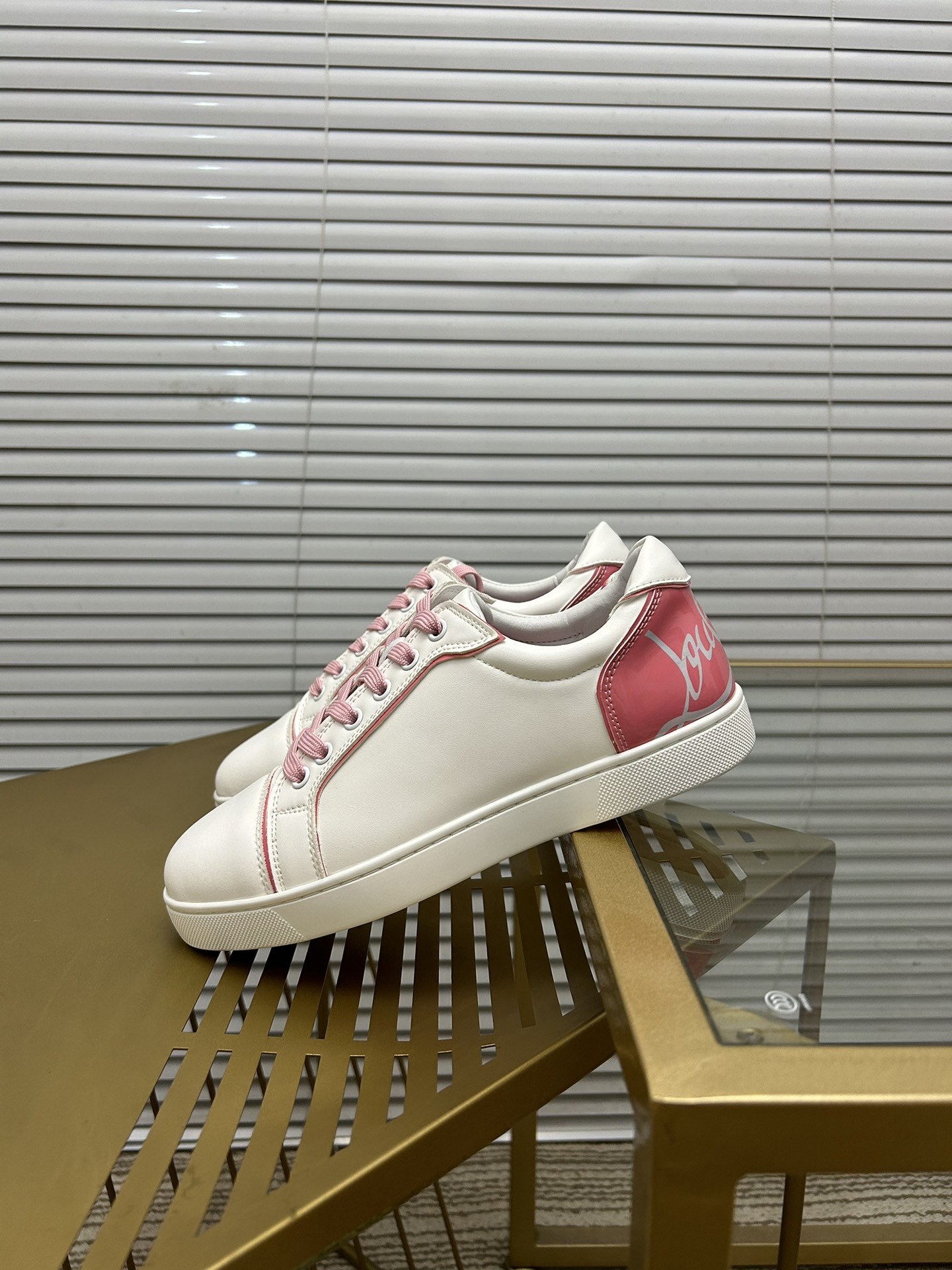 precio de fábrica. christian louboutin (CL zapatos inferiores rojos) serie contador, parejas boardsh