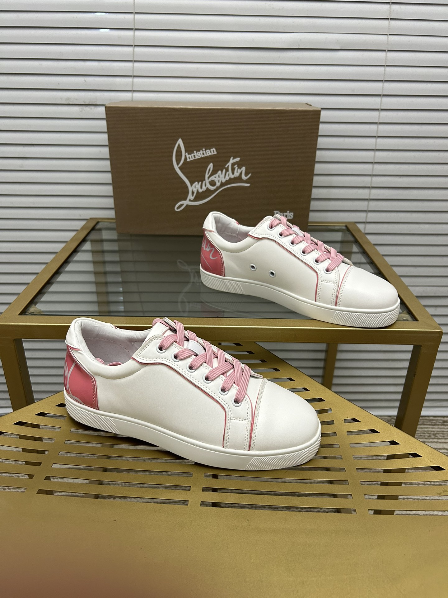 precio de fábrica. christian louboutin (CL zapatos inferiores rojos) serie contador, parejas boardsh